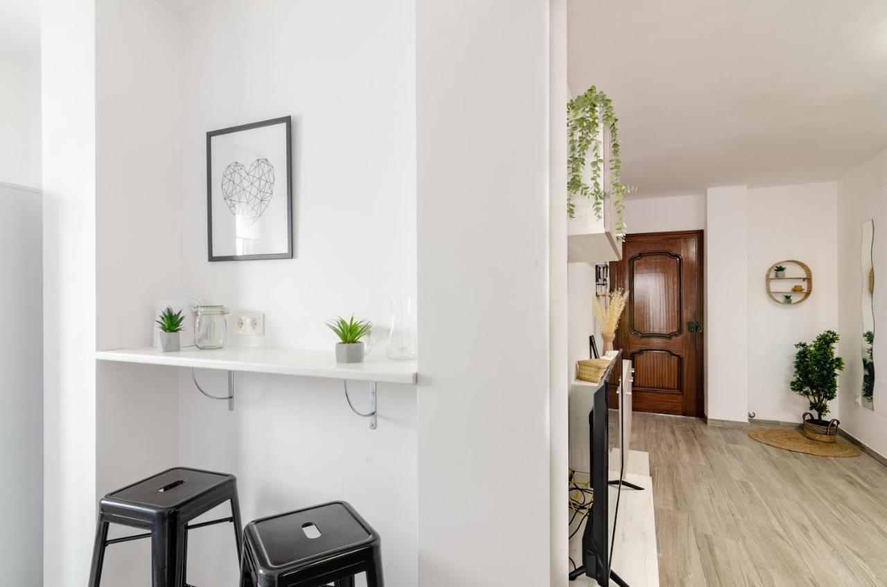 Wintowinrentals Your Home Steps From The Center Málaga Eksteriør bilde