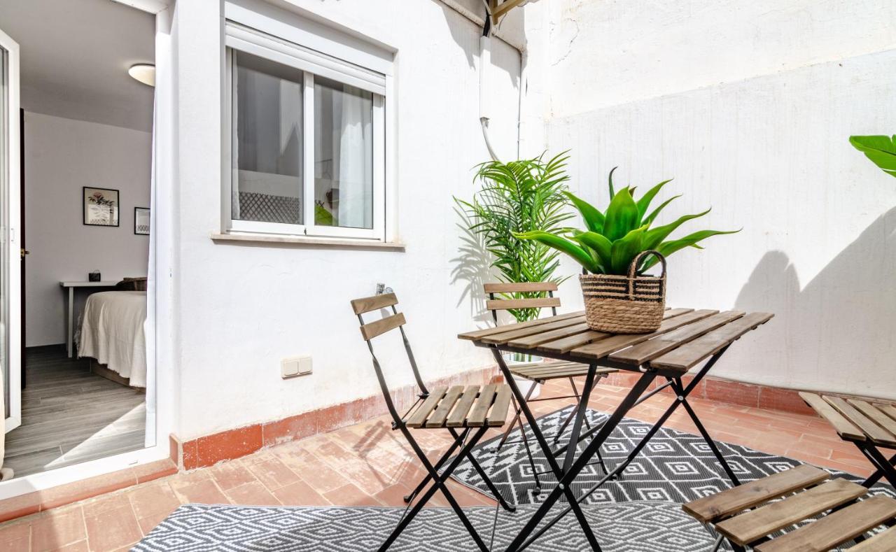 Wintowinrentals Your Home Steps From The Center Málaga Eksteriør bilde