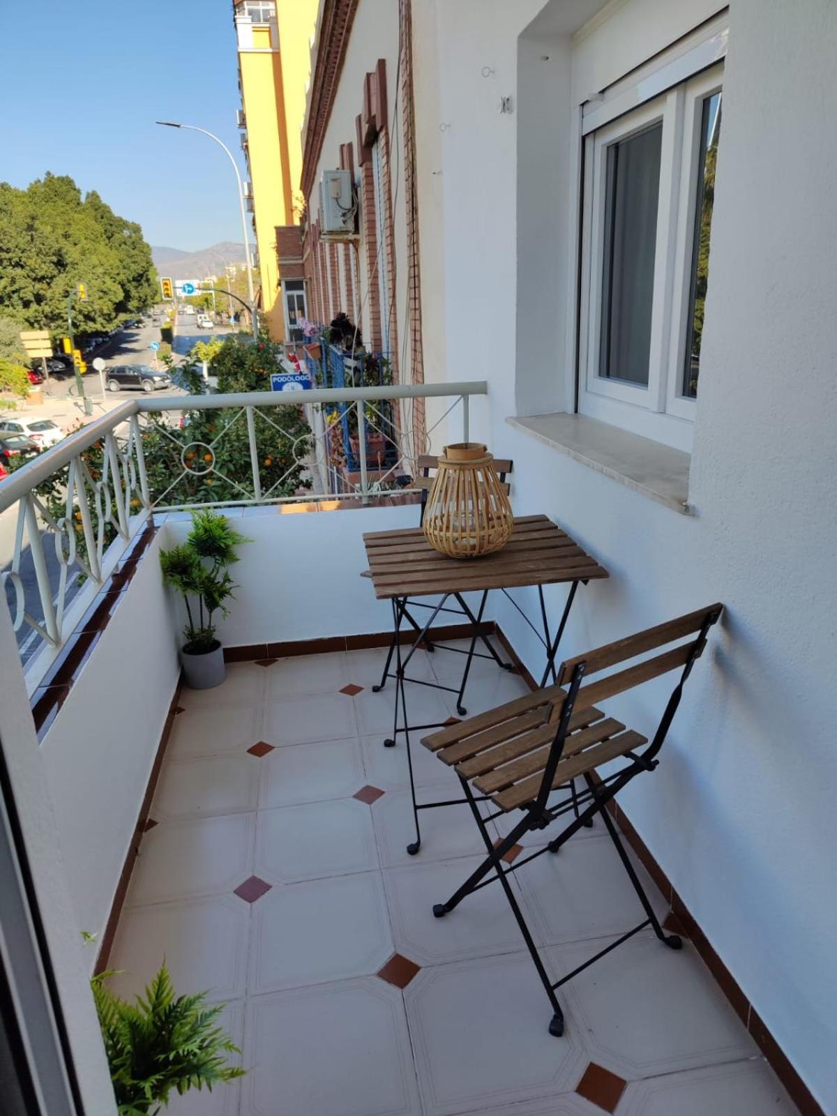 Wintowinrentals Your Home Steps From The Center Málaga Eksteriør bilde
