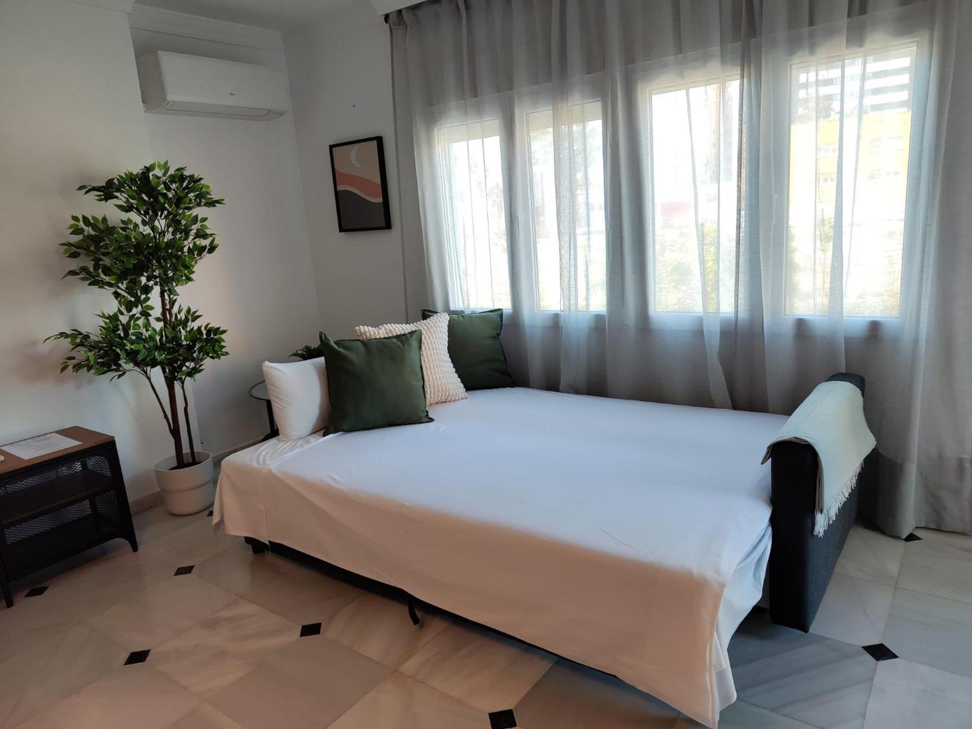 Wintowinrentals Your Home Steps From The Center Málaga Eksteriør bilde